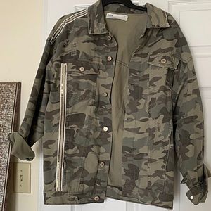 ✨ZARA✨ Denim army jacket w/ gold and white details